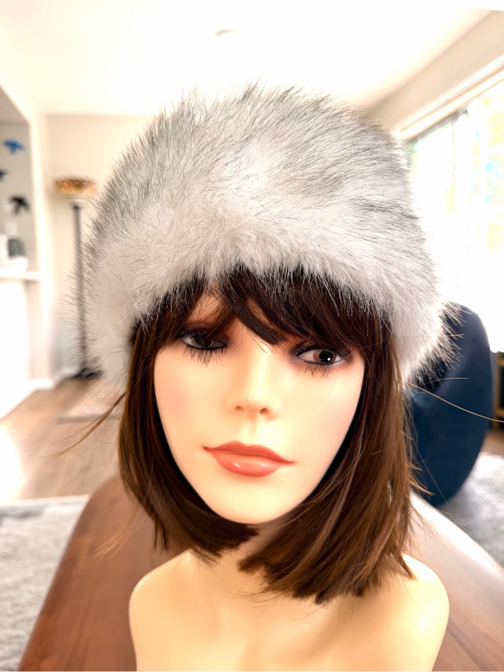 White Gray Tip Faux Fur Pillbox Hat 22.5” Quilted Lining Vintage Style